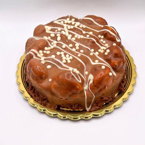 Profiterole bueno cake deligreek